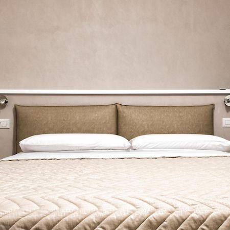 Dimora Flegrea Room & Breakfast Pozzuoli Exterior foto